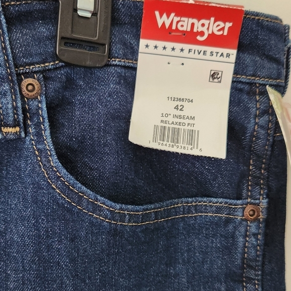 ๐ Wrangler Menโs Blue Denim Shorts โ Size 42, NWT, Relaxed Fit, 10โ Inseam - Picture 7 of 16